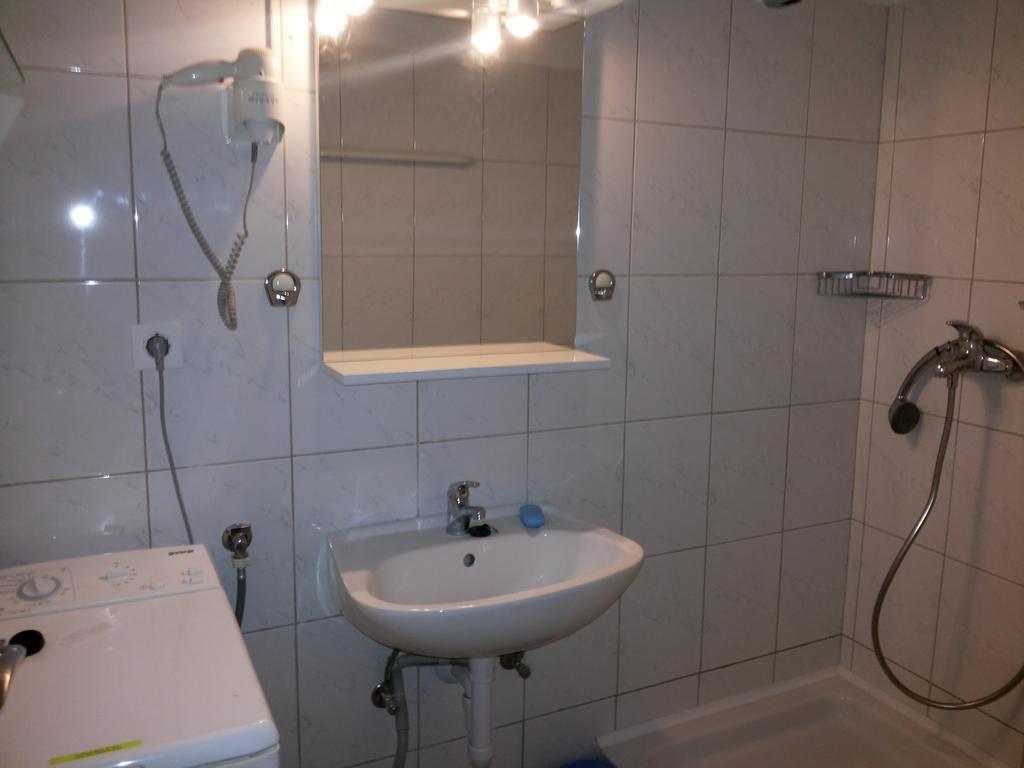 Holiday Home Apartment Tedo เคล็ค ภายนอก รูปภาพ