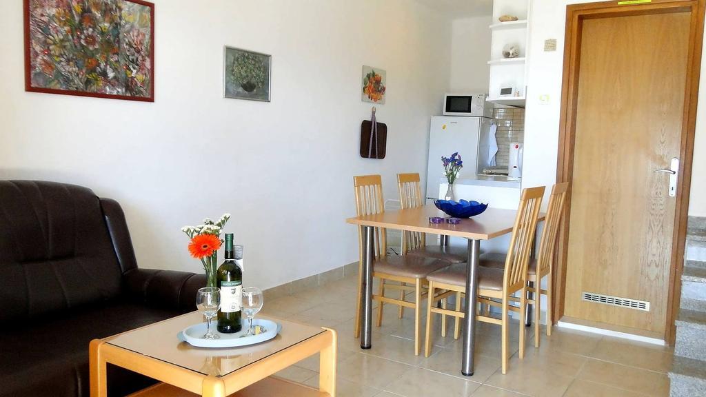Holiday Home Apartment Tedo เคล็ค ภายนอก รูปภาพ