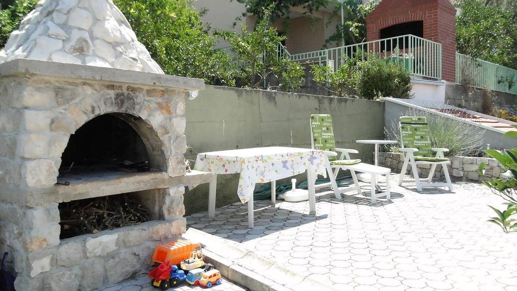 Holiday Home Apartment Tedo เคล็ค ภายนอก รูปภาพ