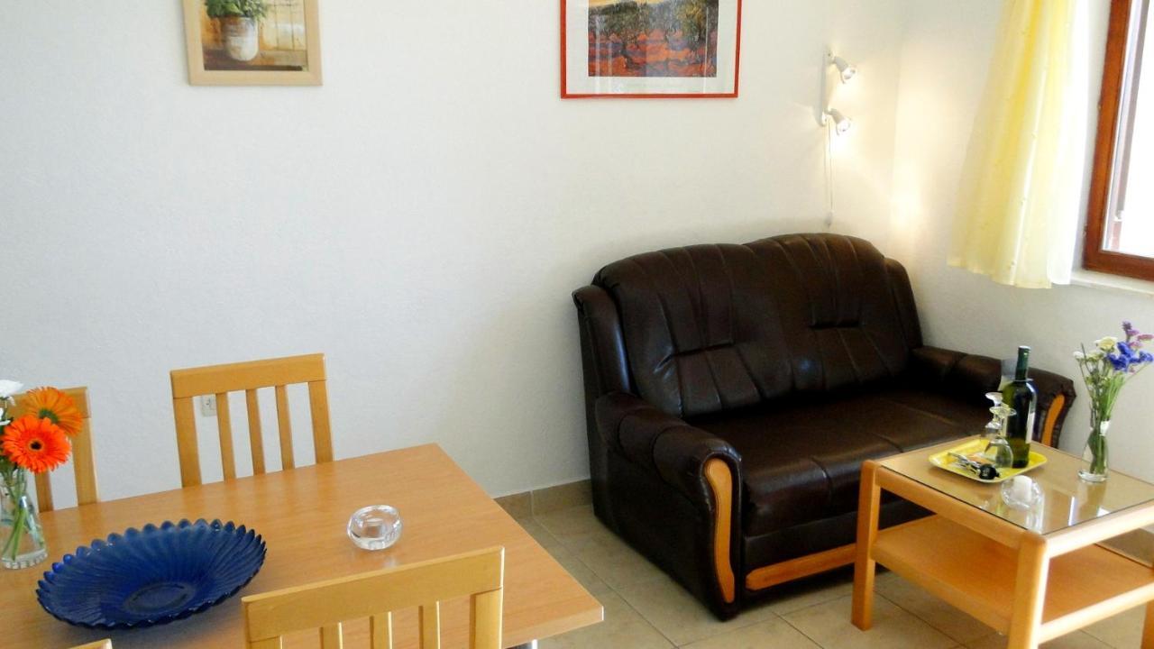 Holiday Home Apartment Tedo เคล็ค ภายนอก รูปภาพ