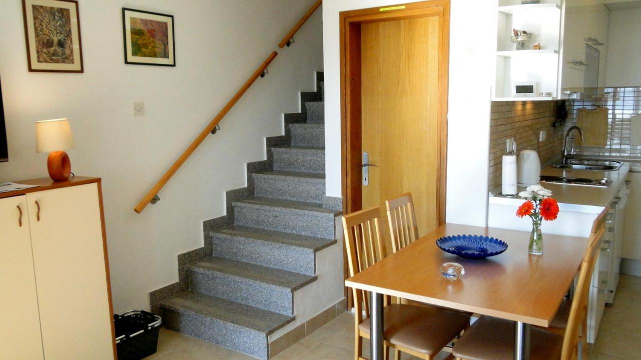 Holiday Home Apartment Tedo เคล็ค ภายนอก รูปภาพ